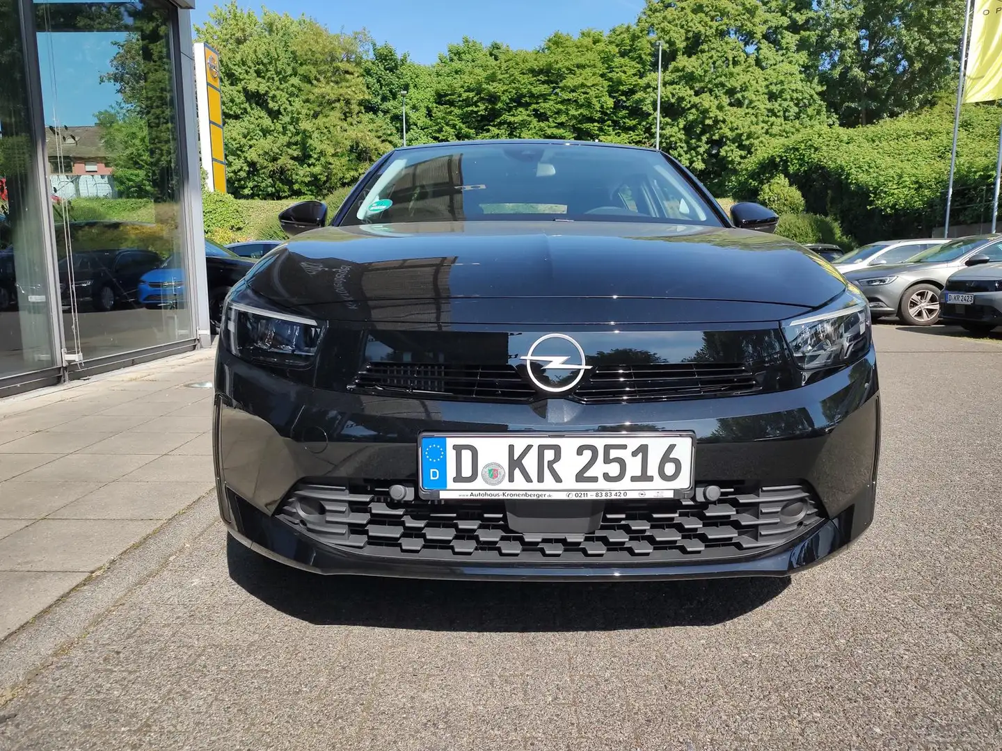 Opel Corsa F 1.2 Edition Automatik Allwetter SHZ PDC Schwarz - 2