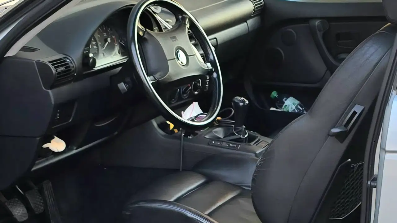 BMW 316i, foto 12