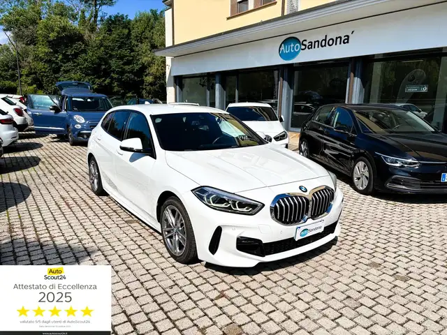 BMW 116 Serie 1 F40 116d M Sport auto NAVI LED msport