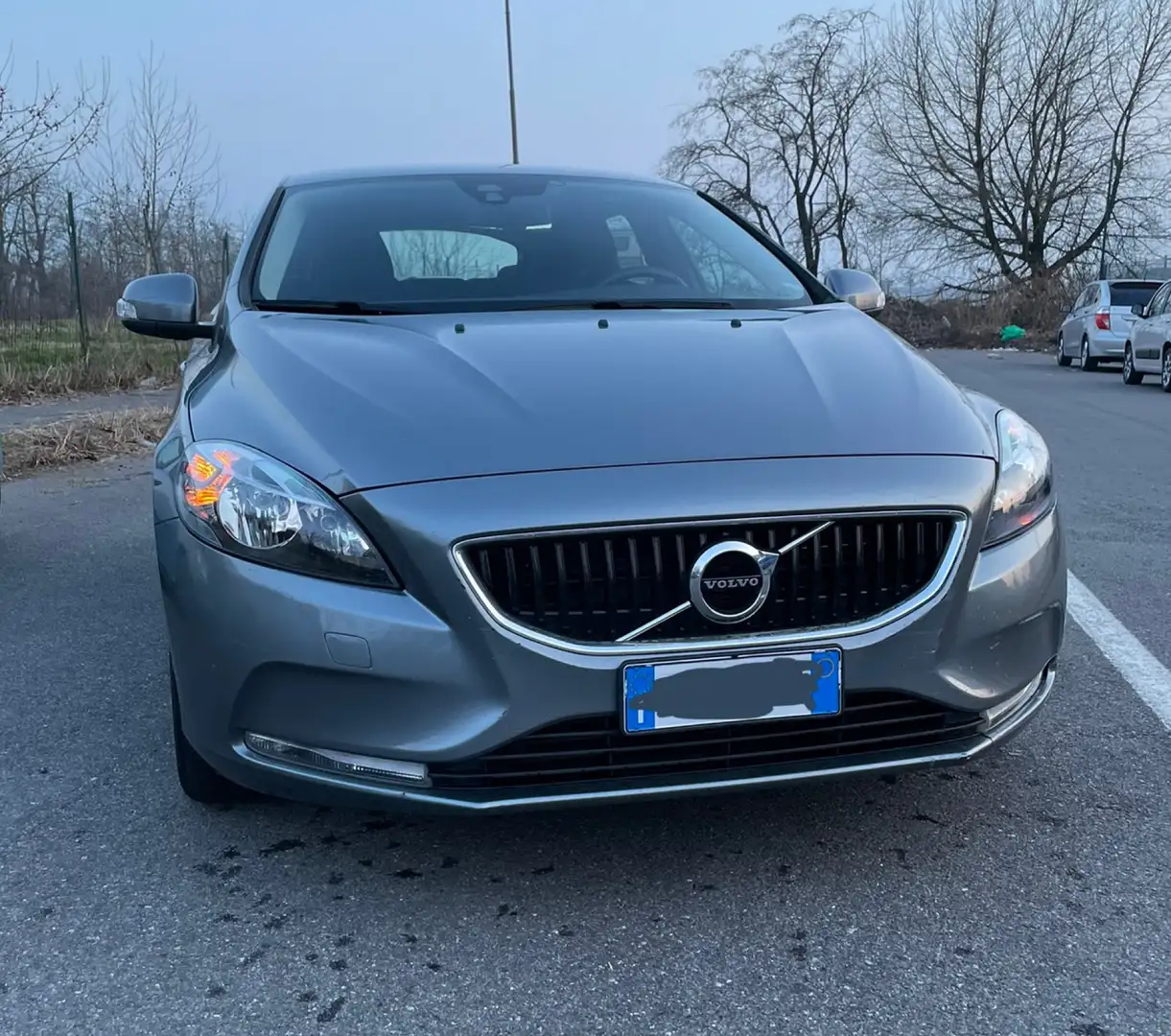 Volvo V40 2.0 d2 eco Business geartronic Grigio - 1