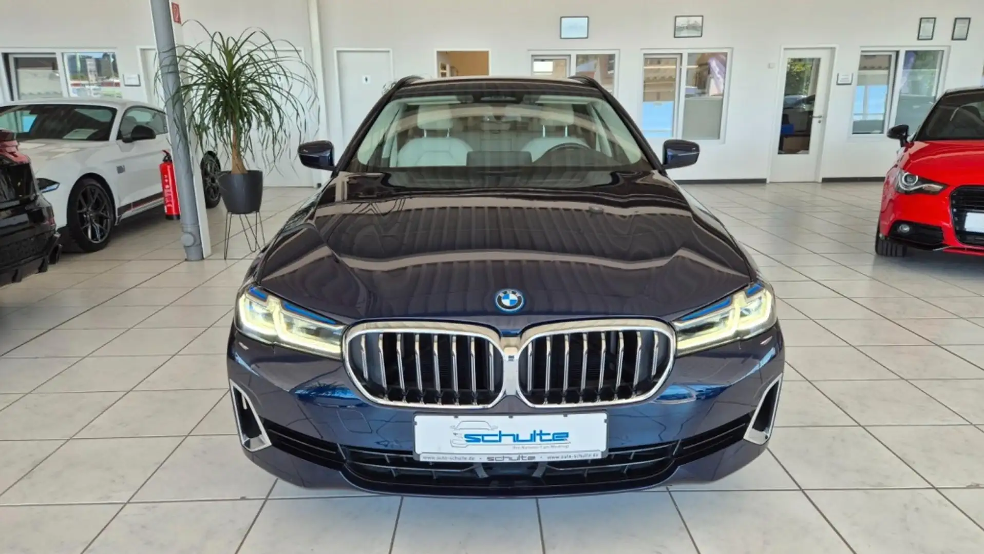 BMW 530 530e Touring Luxury Line Azul - 2