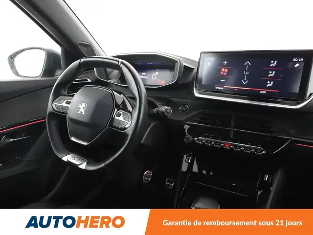 Peugeot 2008 view 13