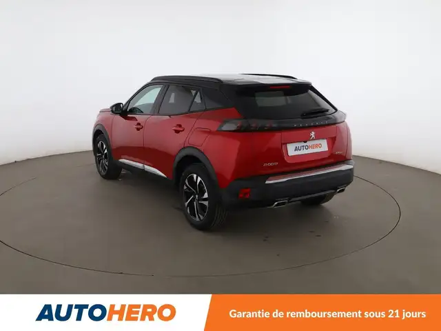 Peugeot 2008 view 4