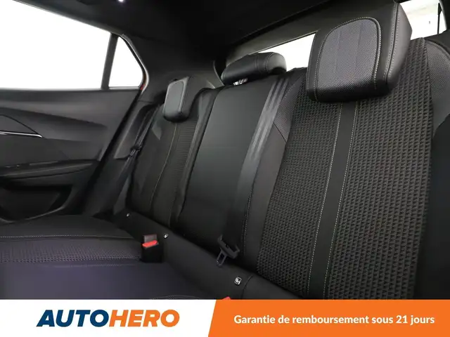 Peugeot 2008 view 14