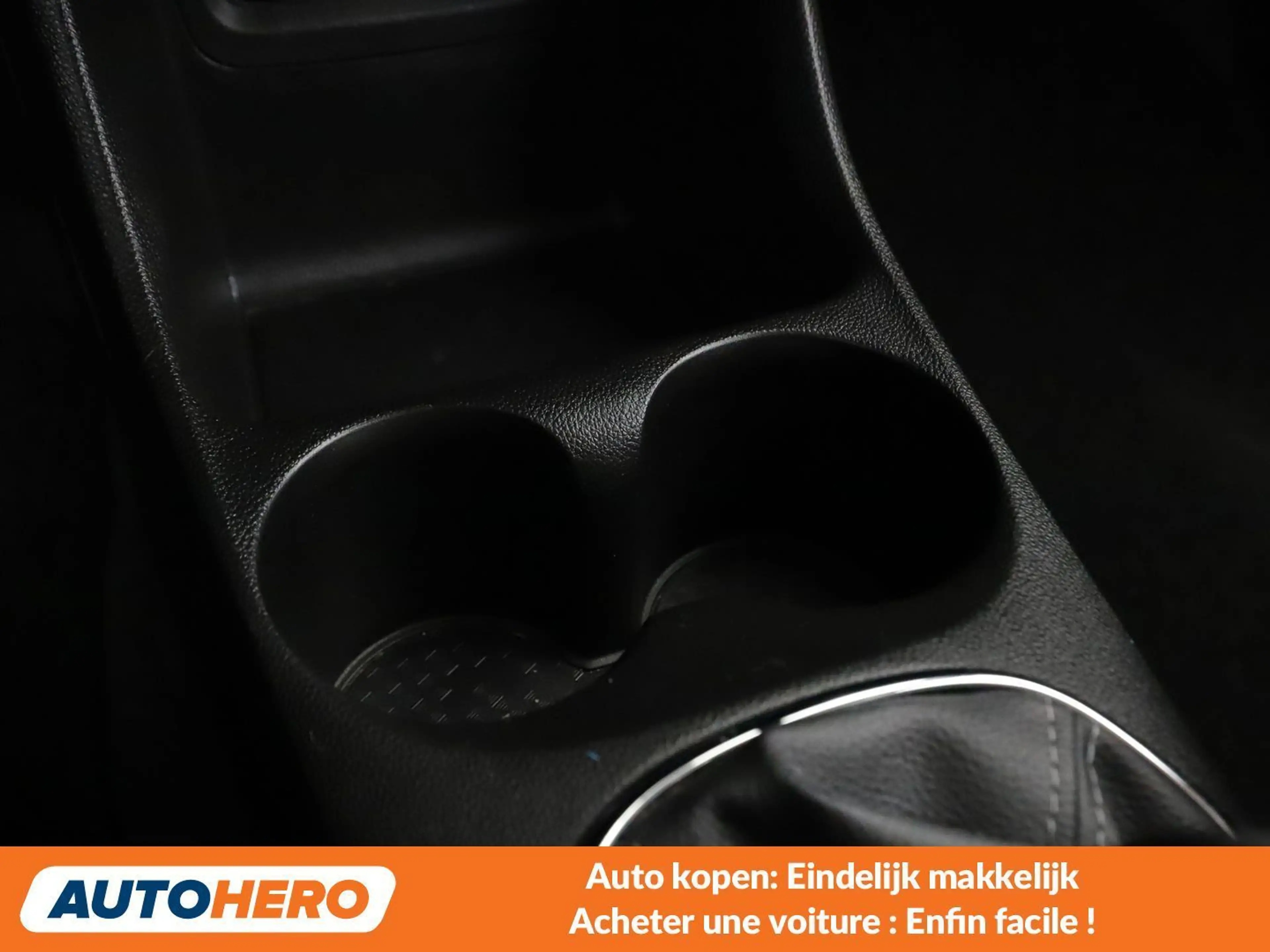 Opel Karl 1.0 Innovation — photo 12