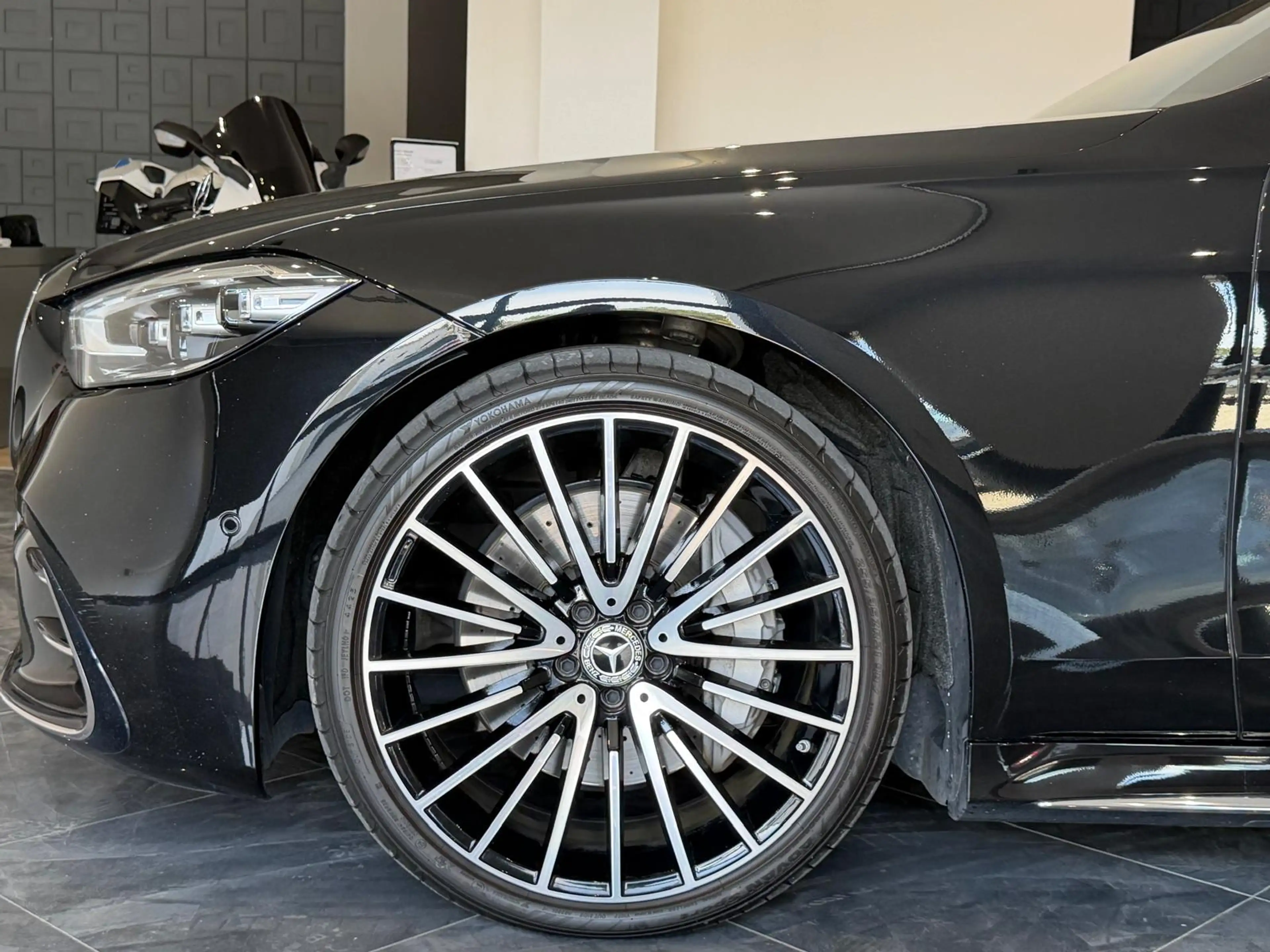 Mercedes-Benz S 580 S 580 e AMG-Line *Hinterachslenkung* — photo 8