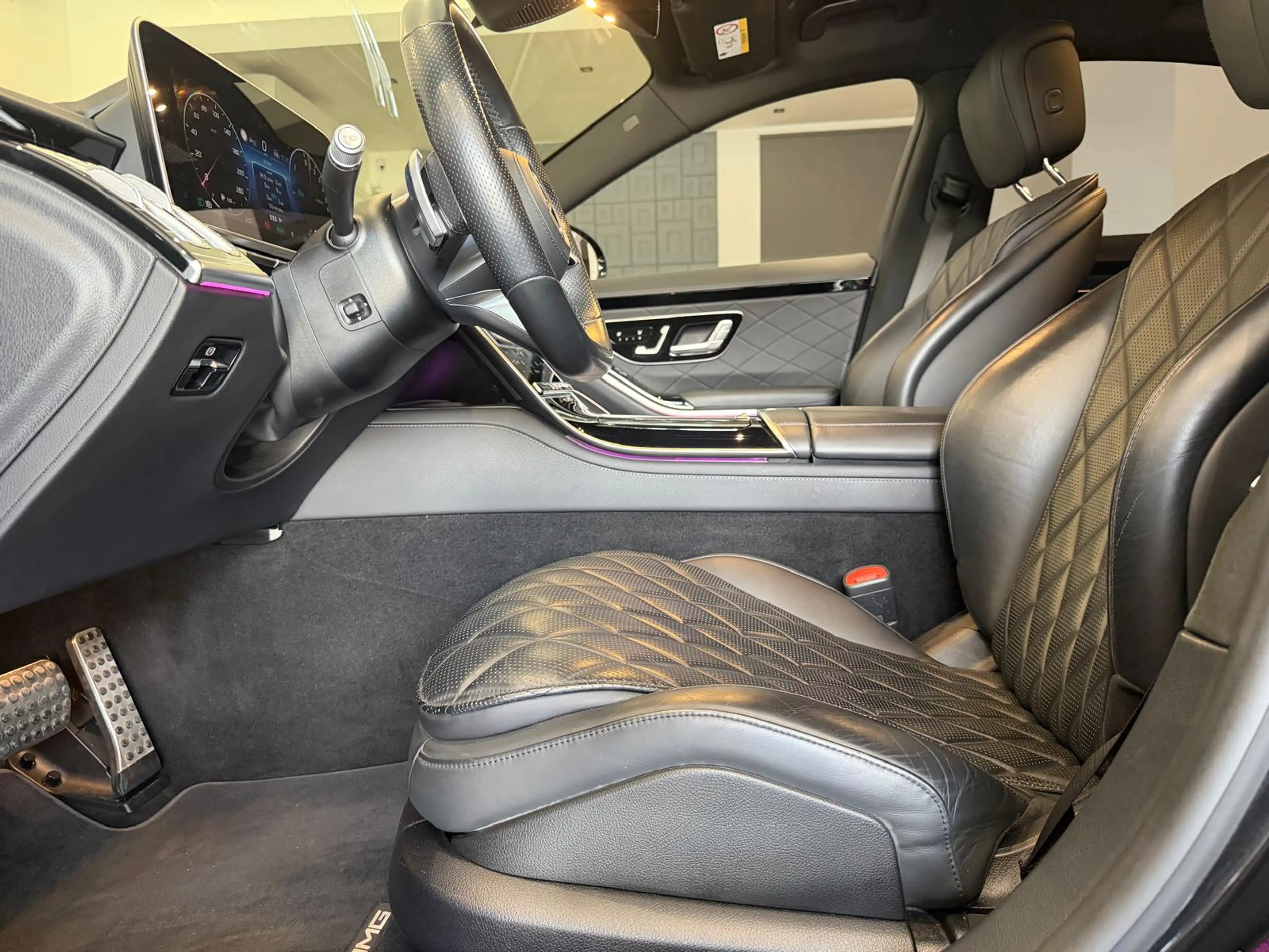 Mercedes-Benz S 580 S 580 e AMG-Line *Hinterachslenkung* — photo 16