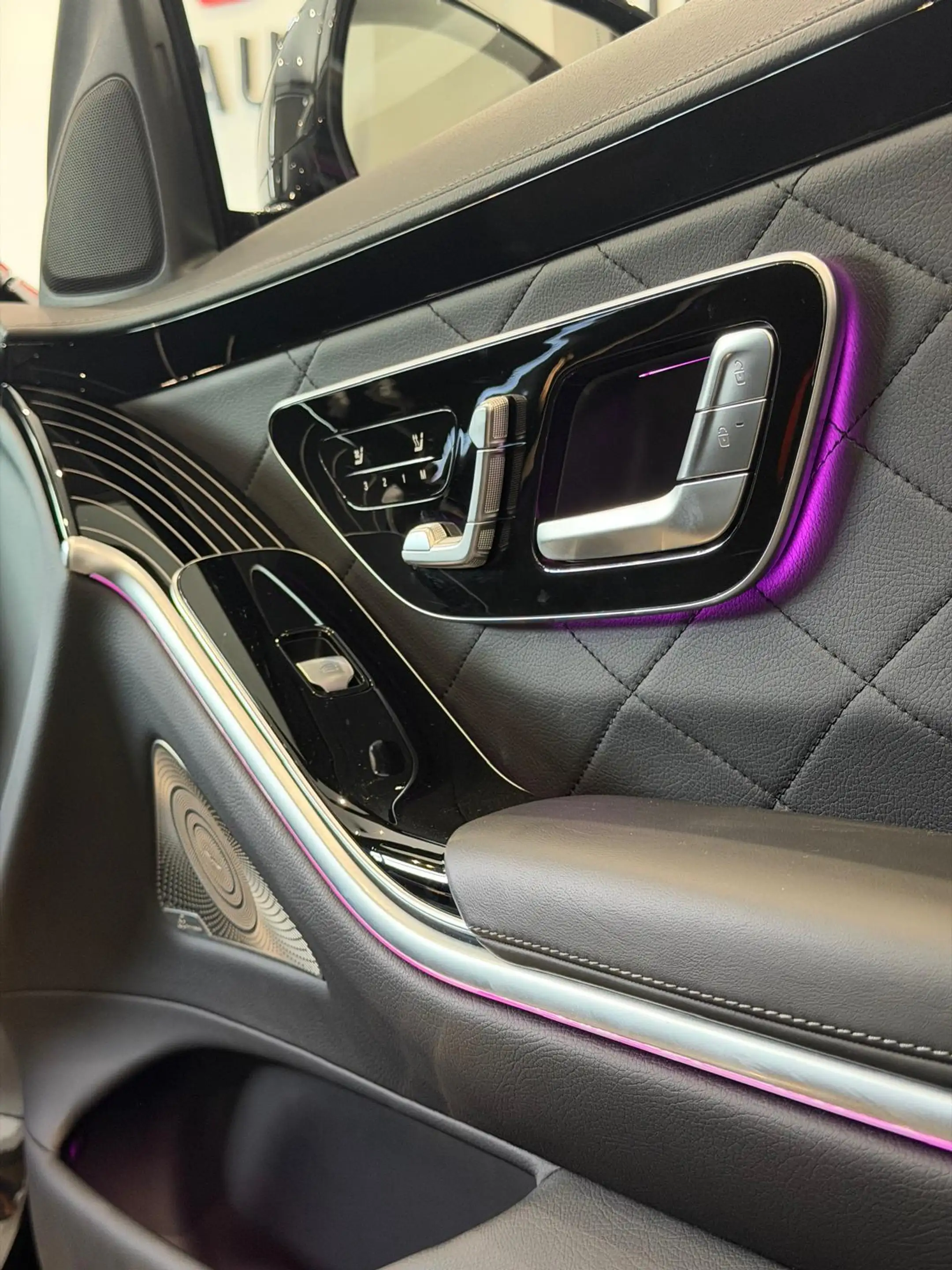 Mercedes-Benz S 580 S 580 e AMG-Line *Hinterachslenkung* — photo 26