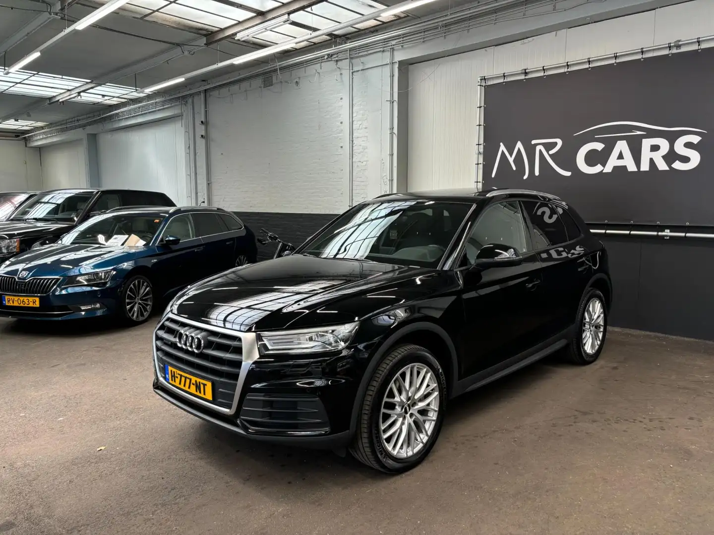 Audi Q5 2.0 TDI quattro Design Pro Line Plus Schwarz - 2