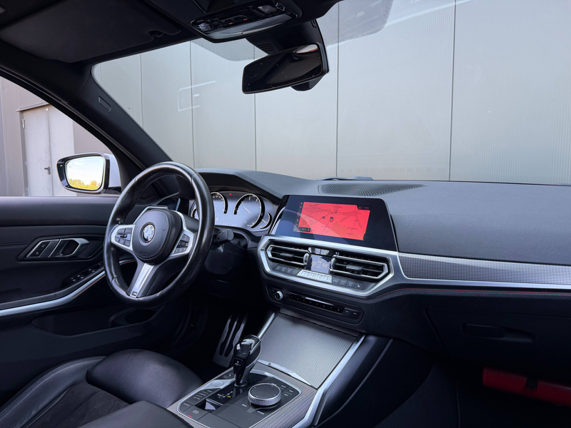BMW 318 dA Berline 150cv - Pack M - HiFi - Keyless — photo 15