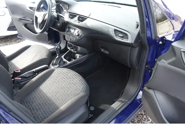 Opel Corsa-E view 12