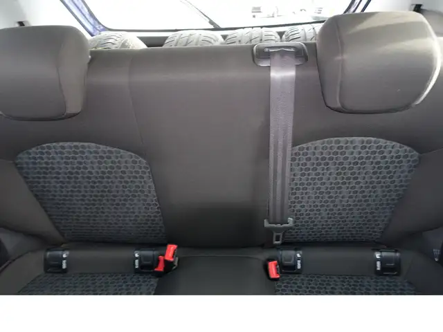 Opel Corsa-E view 9