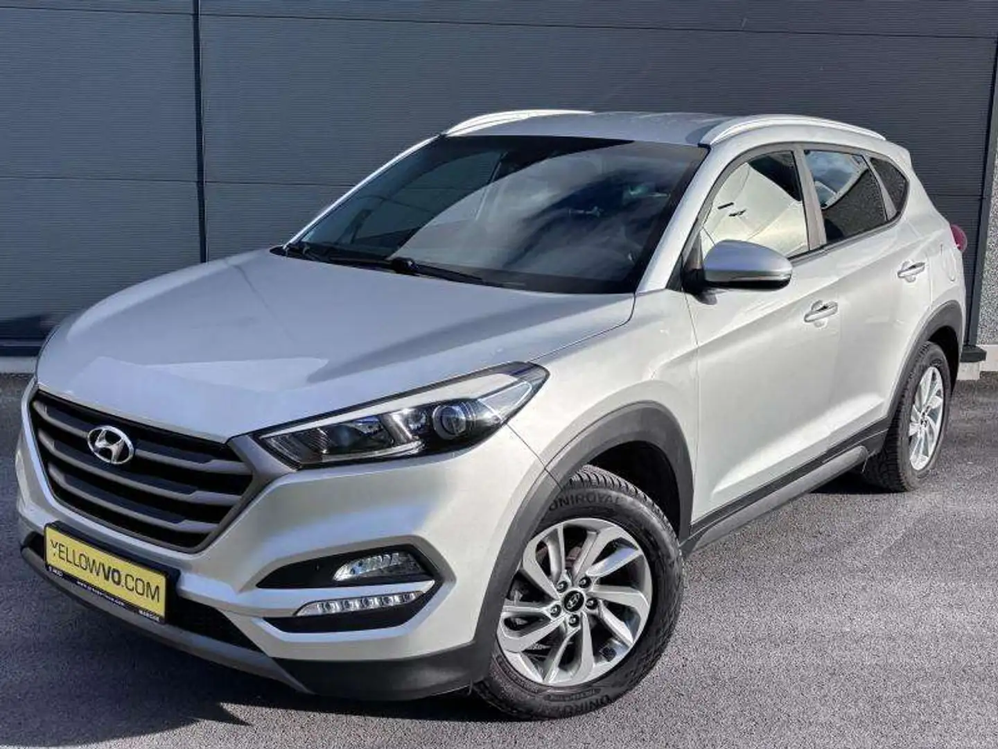 Hyundai TUCSON 1.7 CRDi / Feel Gris - 1