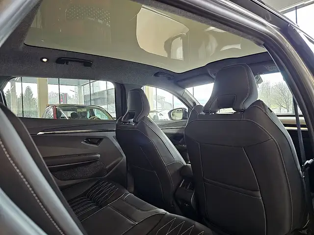 Mitsubishi Eclipse Cross 87kWh BEV Diamond Ansicht 12