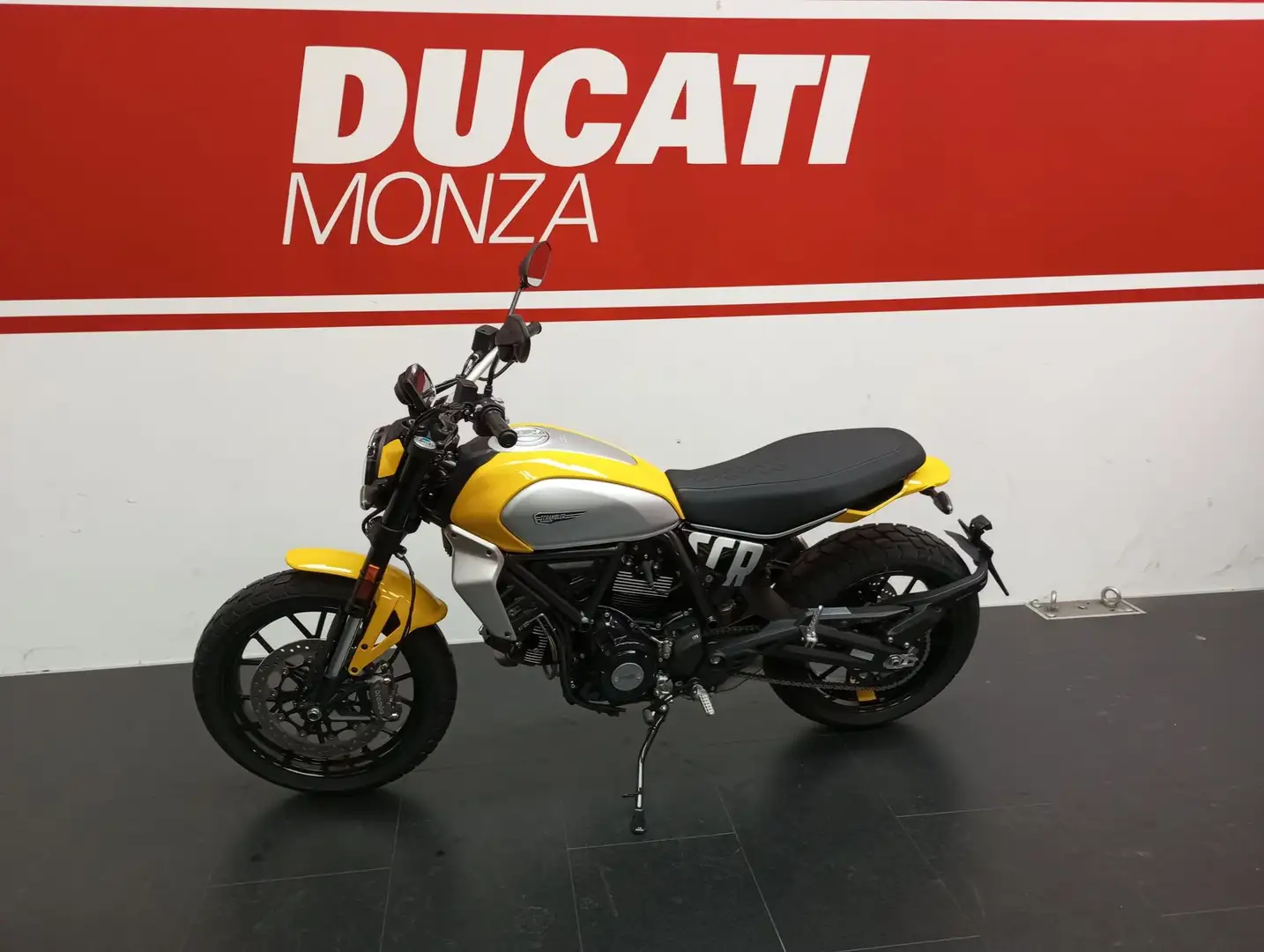 Ducati Scrambler - 2
