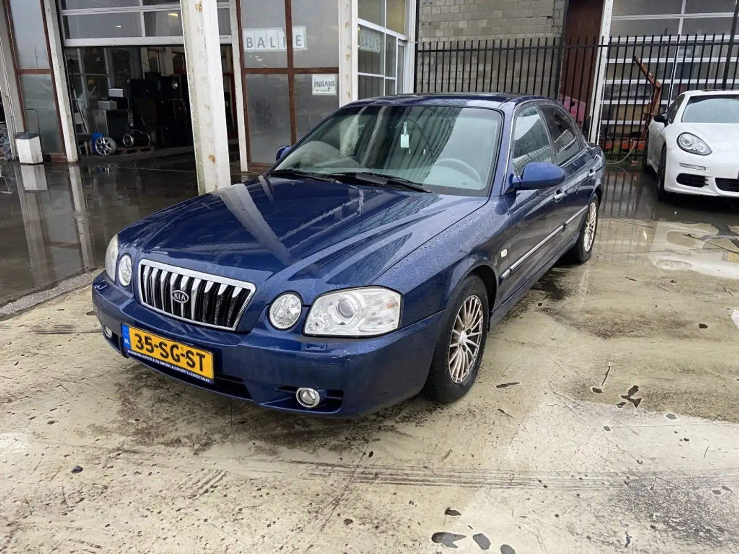 Kia Magentis 2.5 V6 Luxe X-treme Blau - 1