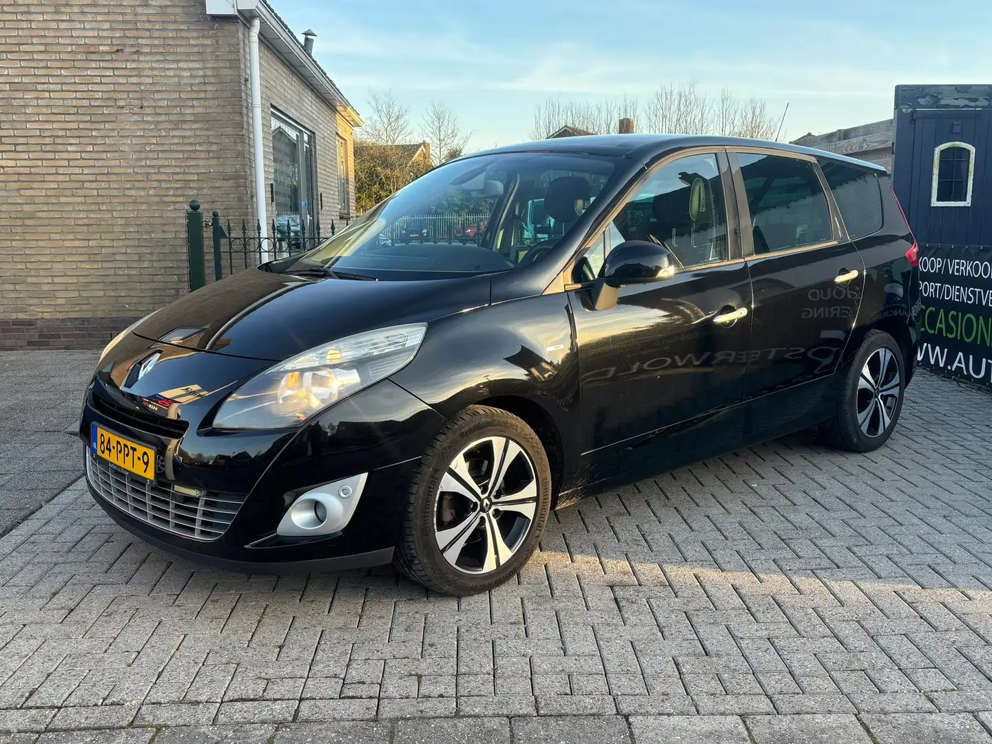Renault Grand Scenic 1.4 TCe Bose | navi | pano | trekhaak | pdc | nieu Schwarz - 2