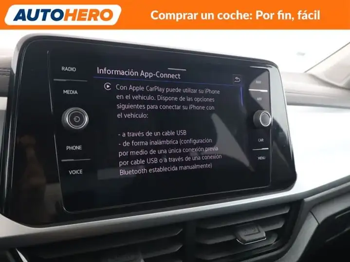 Volkswagen T-Roc 2022, foto 22