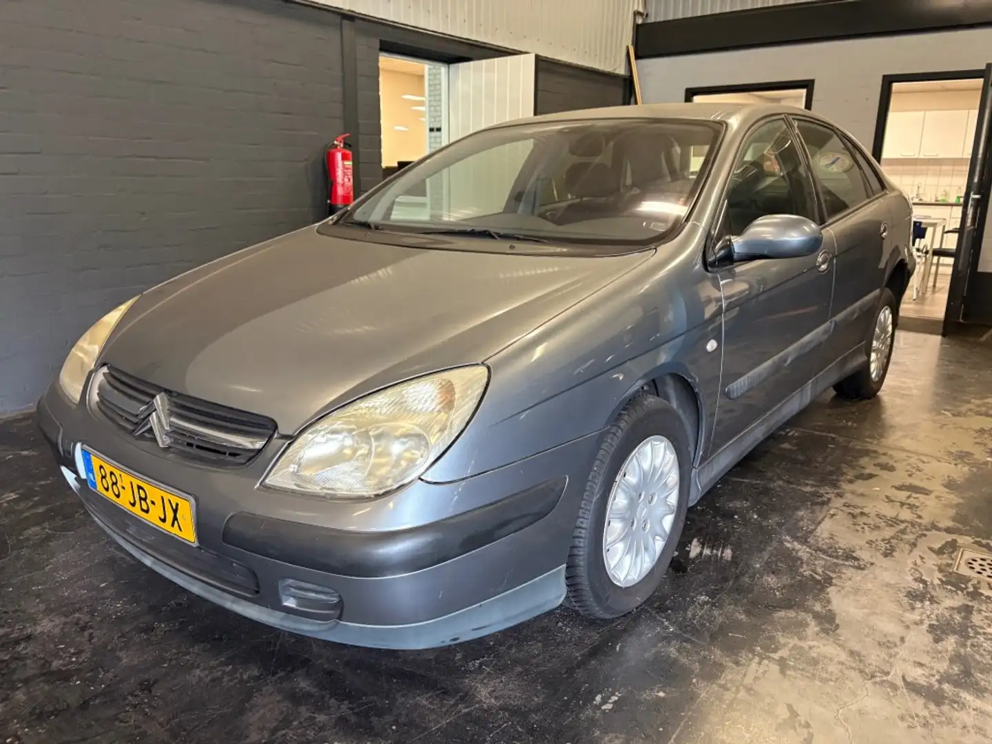 Citroen C5 2.0-16V alleen handel export auto voorraadauto NAP Grijs - 1