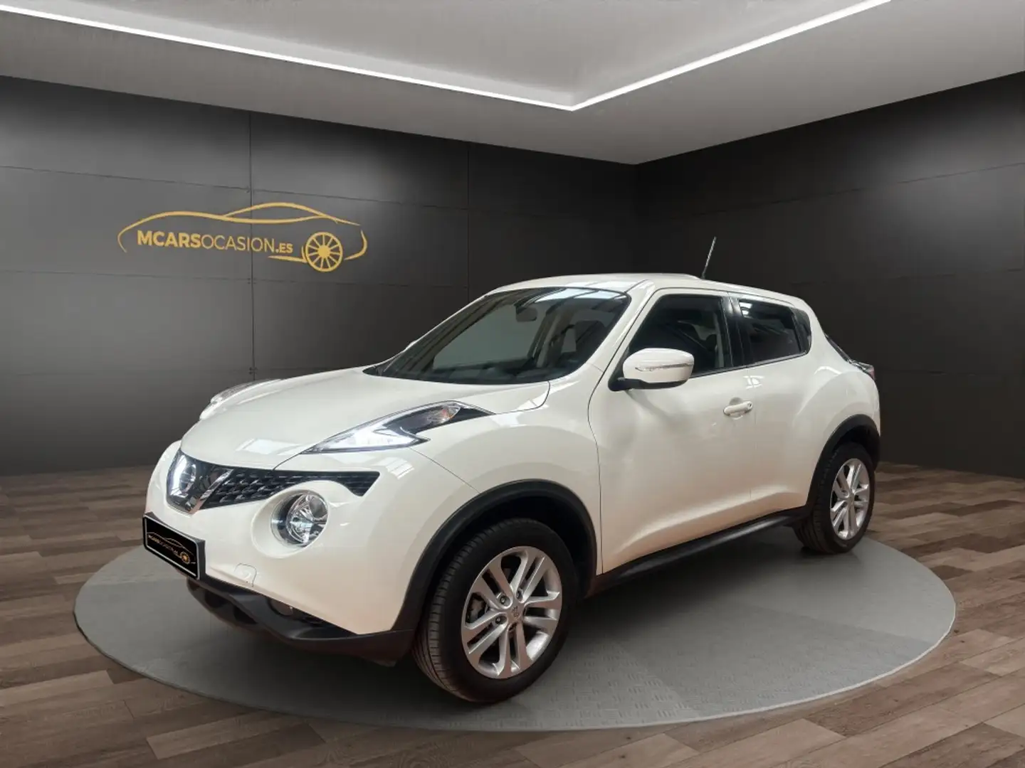 Nissan Juke 1.5dCi Acenta 4x2 Blanc - 1