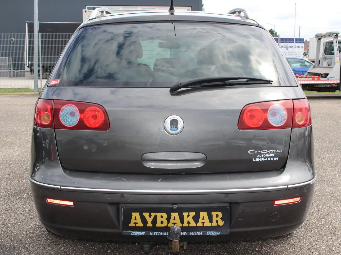 Fiat Croma 1.9 16V Multijet Emotion Grau - 2