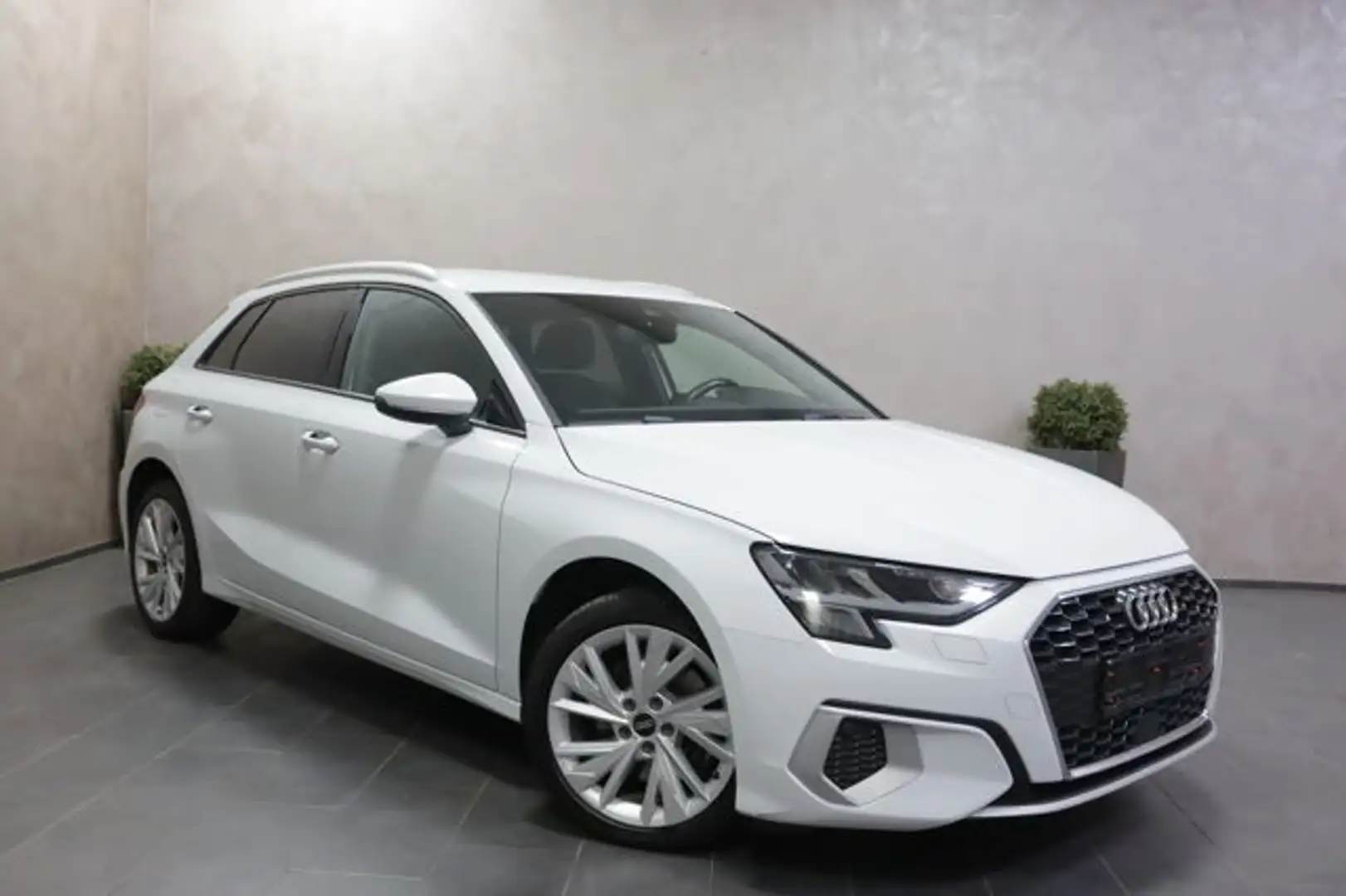 Audi A3 Sportback 40 TFSI e Advanced LED ACC 17ZOLL Blanco - 2