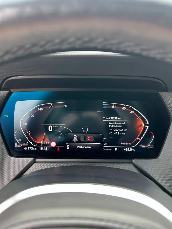 BMW 1 Series 120 d xDrive M Sport, миниатюра 10