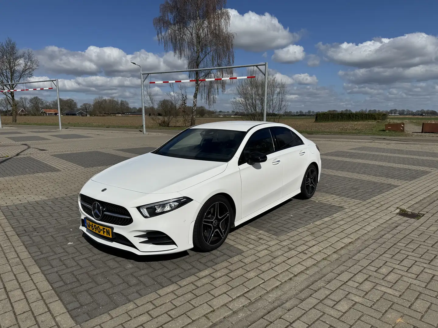 Mercedes-Benz A 220 A 220 Premium | AMG | Night pakket | Sfeer Wit - 1