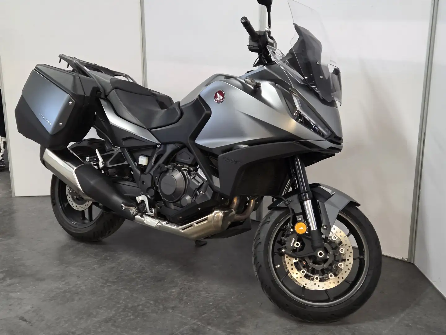 Honda NT 1100 ABS Grijs - 2