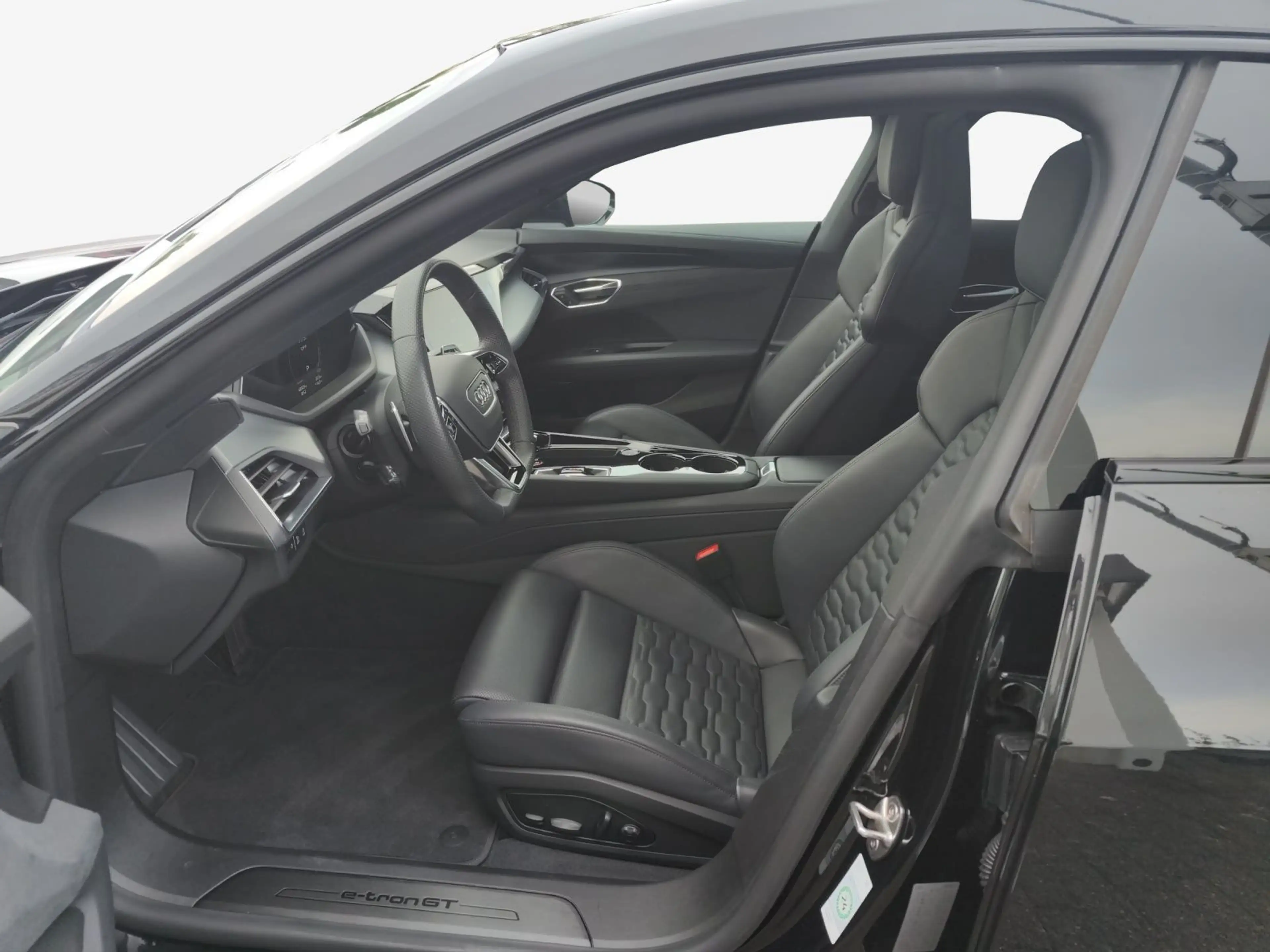 Audi e-tron GT e-tron GT basis quattro — photo 2