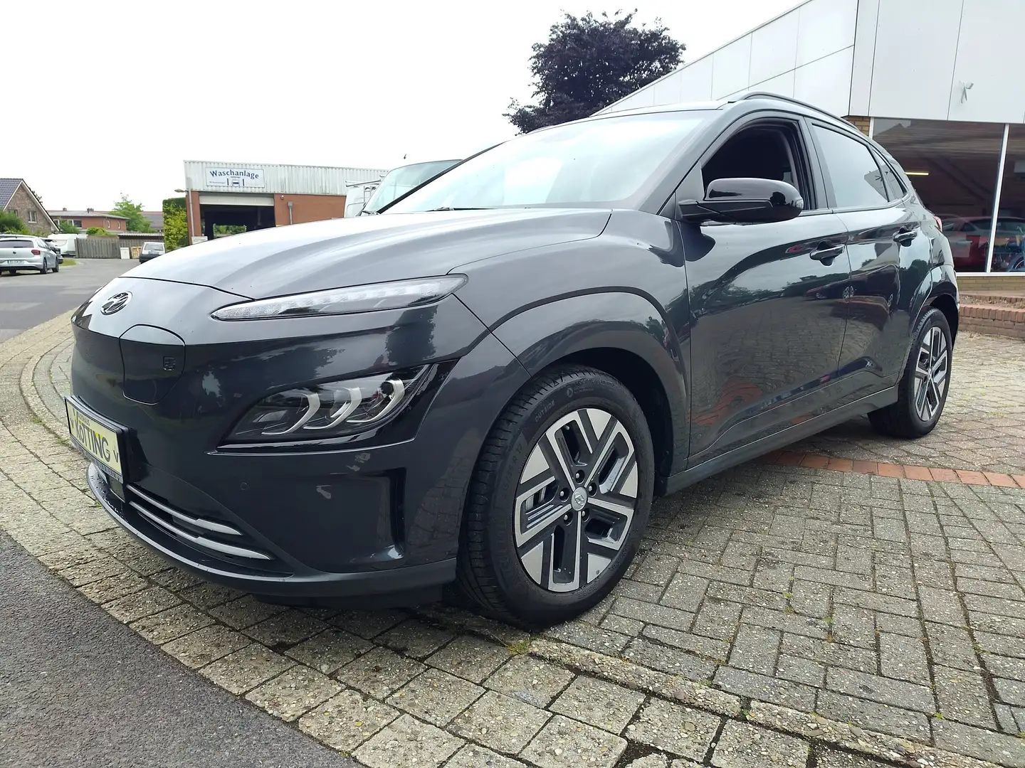 Hyundai KONA Trend Elektro 2WD Grau - 1