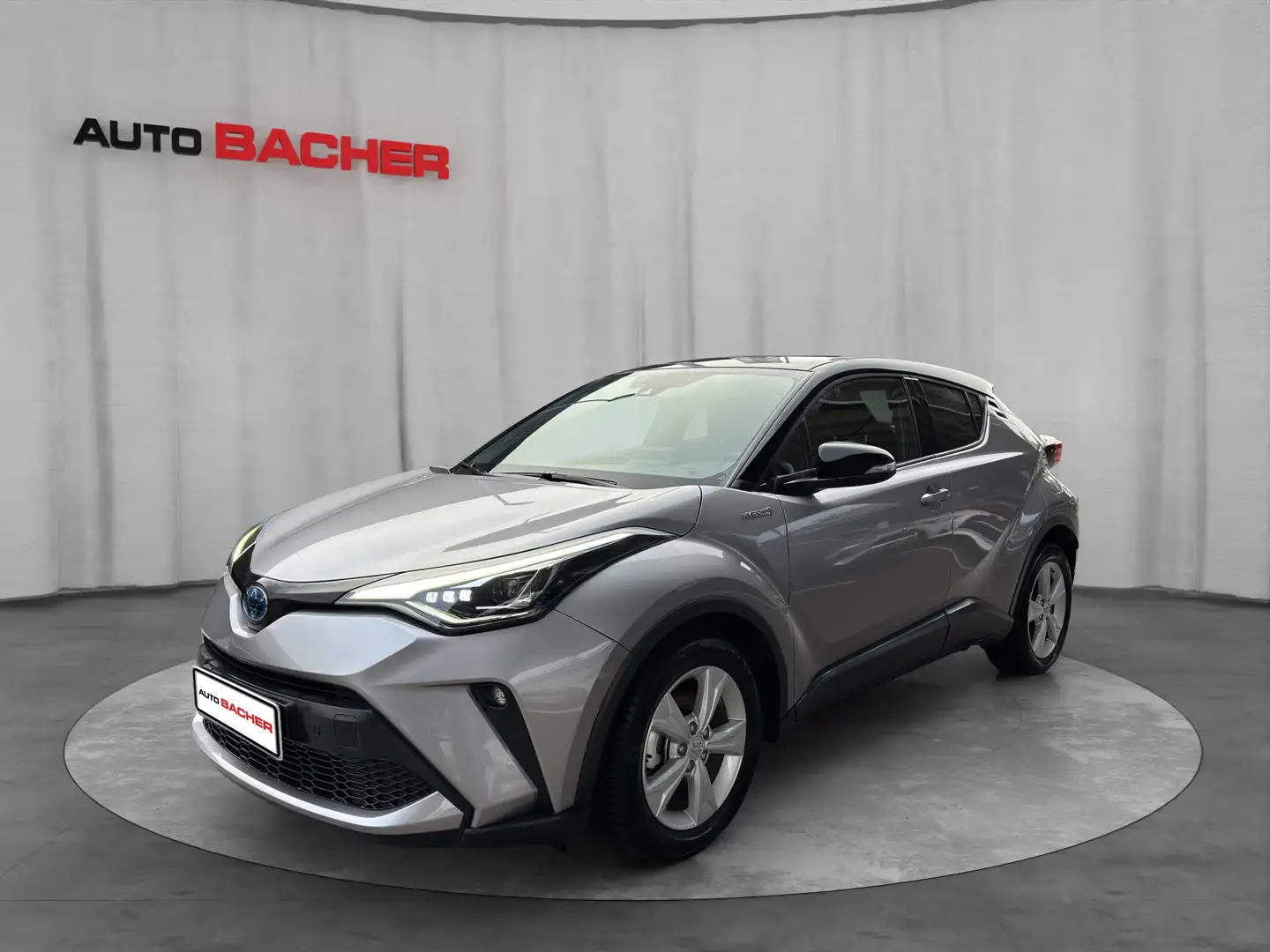 Toyota C-HR C-HR - 1,8 l Hybrid 4x2 C-lub Silber - 1