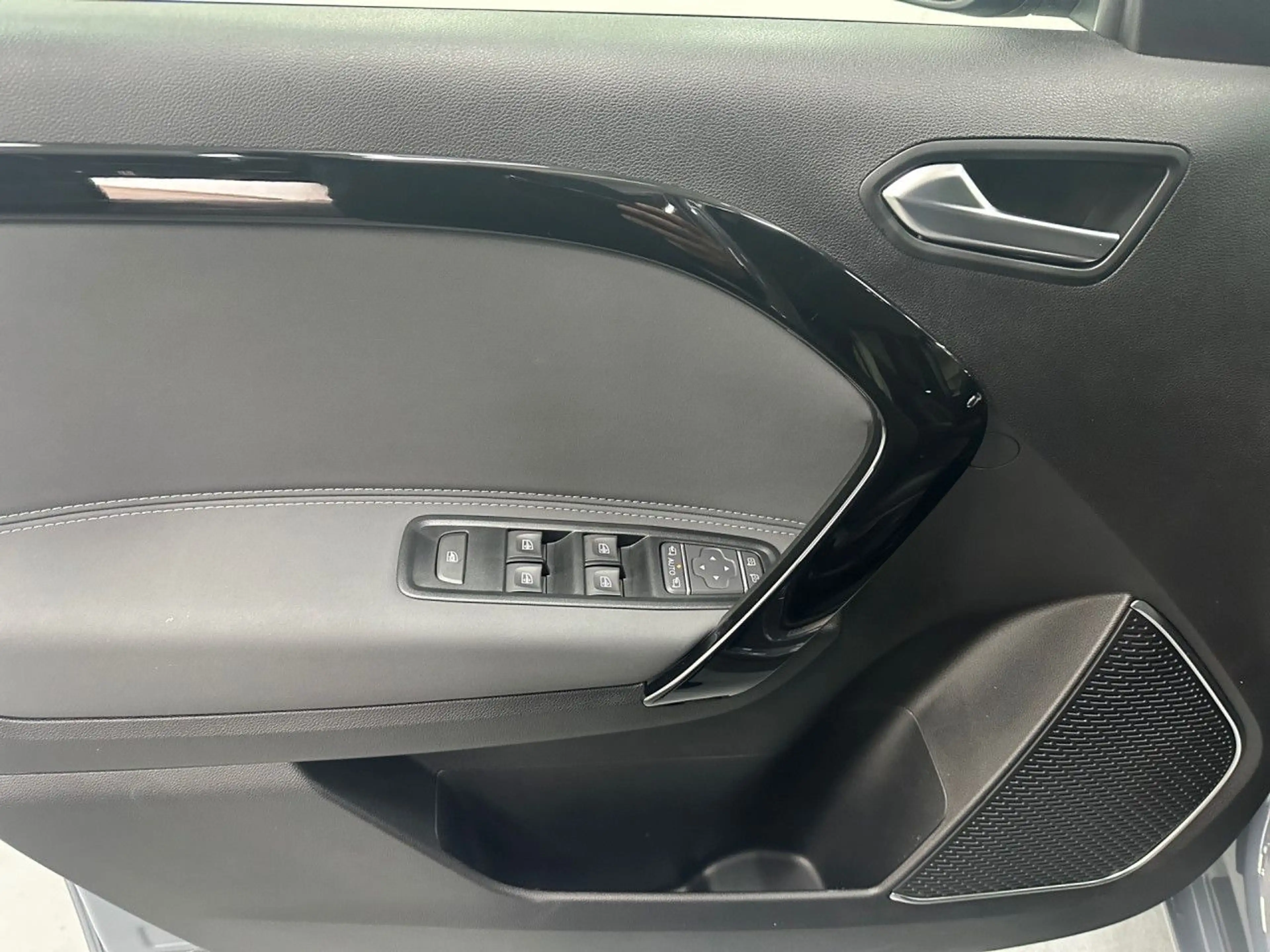 Mercedes-Benz EQT 200 Lang LED Kamera Spurhalt-Ass Klimaautom — photo 15