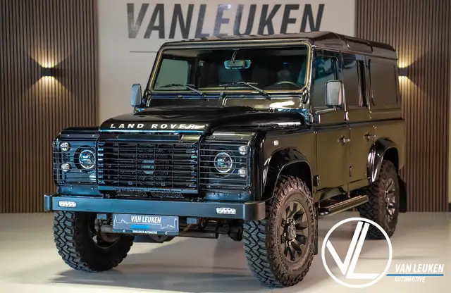 Land Rover Defender 2.2 D SW 110" Adventure Limited Edition BTW-auto