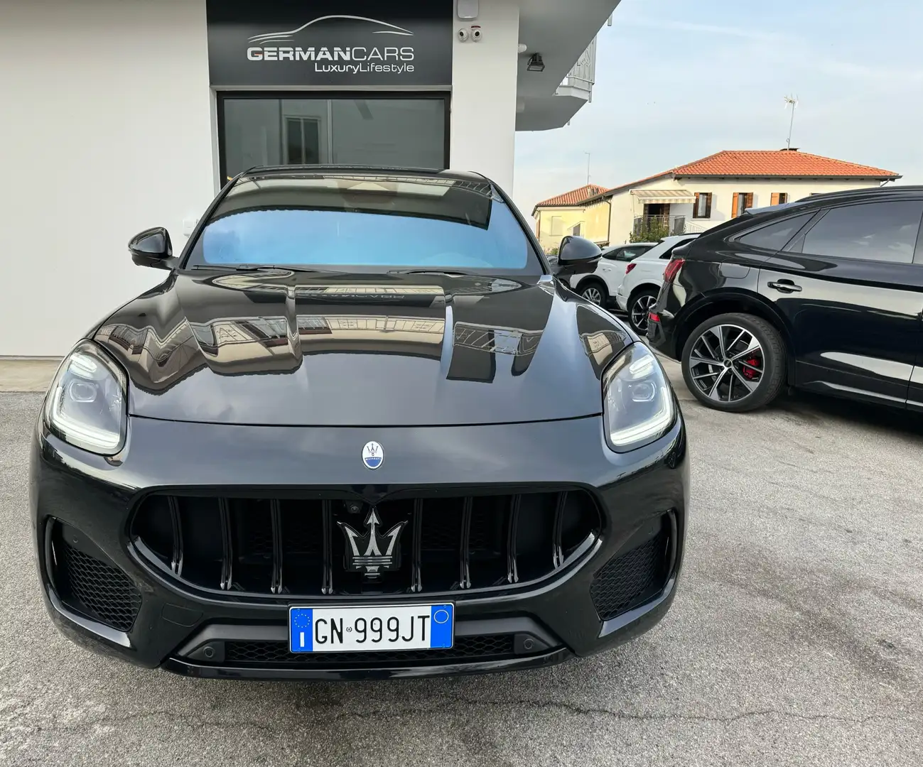 Maserati Grecale 2.0 mhev Modena 330cv auto Nero - 1