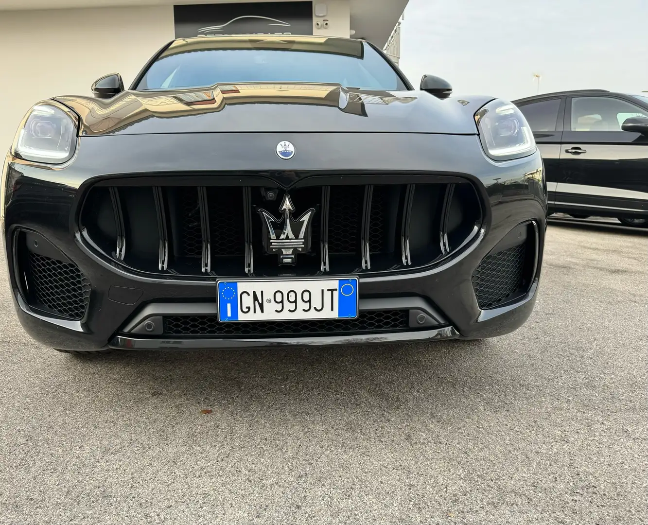 Maserati Grecale 2.0 mhev Modena 330cv auto Nero - 2