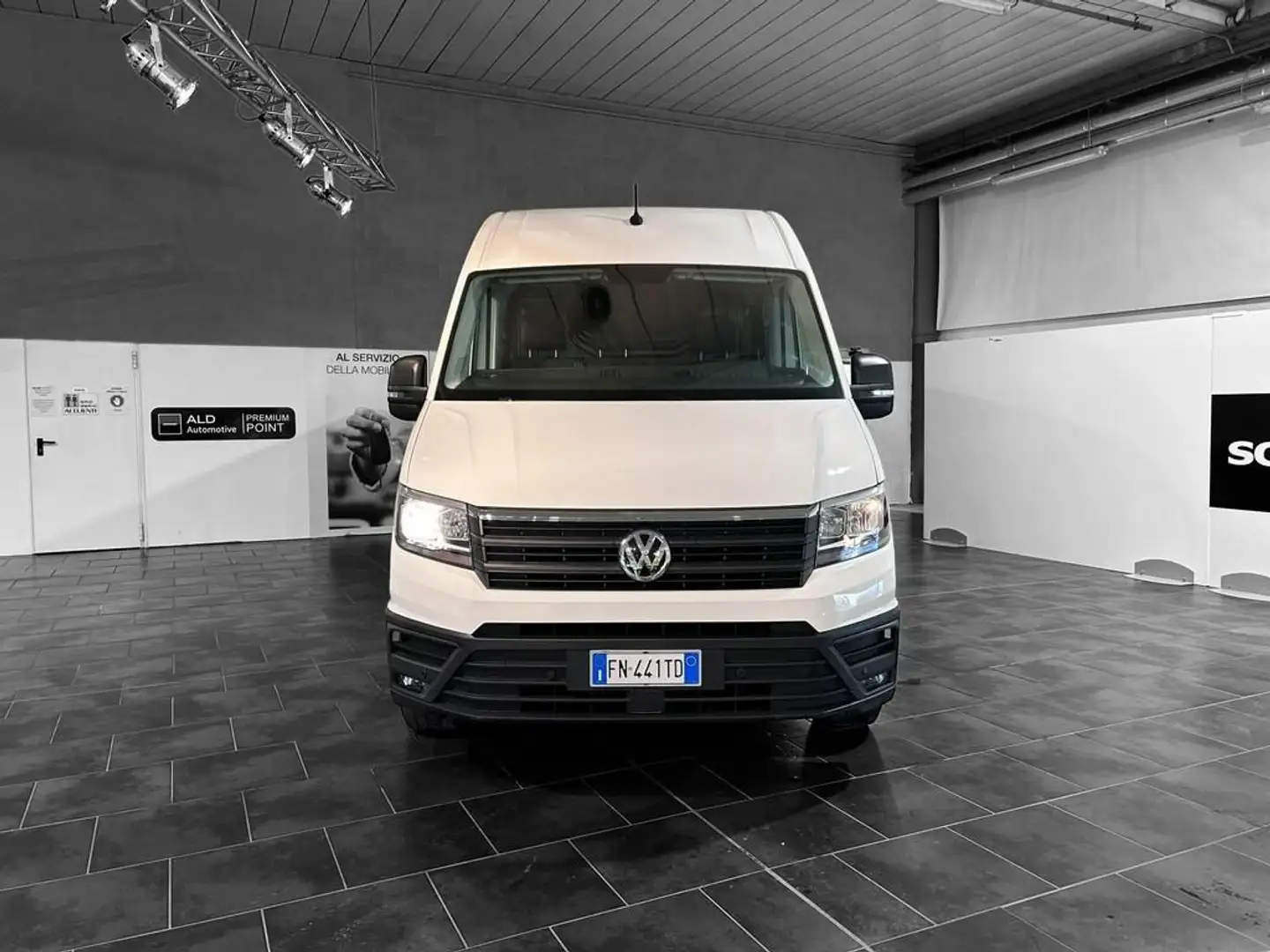 Volkswagen Crafter 35 2.0 tdi 140cv L3H2 Business - 2