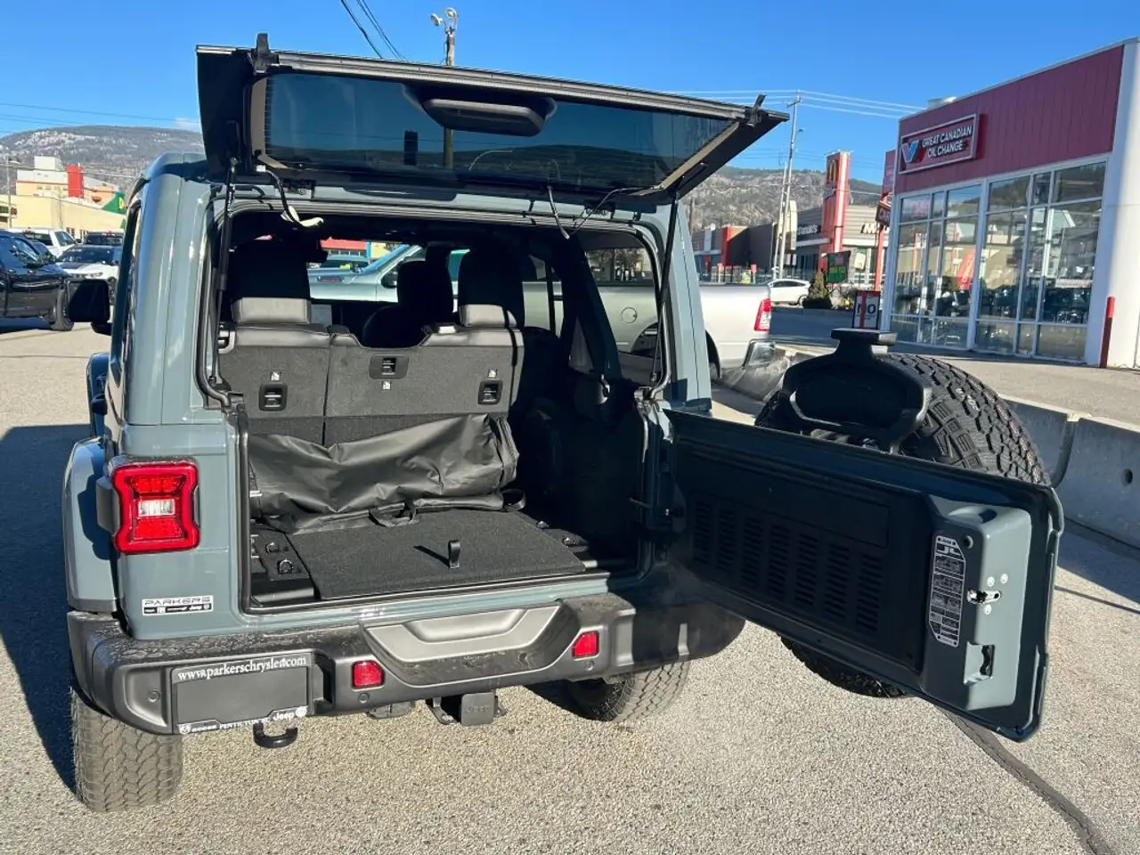 Jeep Wrangler снимка Jeep Wrangler