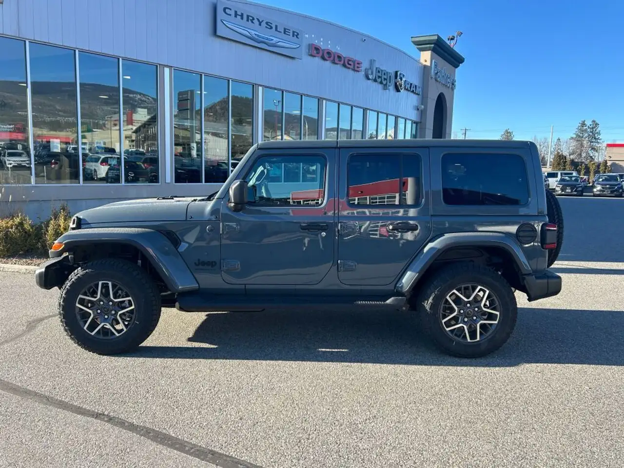 Jeep Wrangler снимка Jeep Wrangler