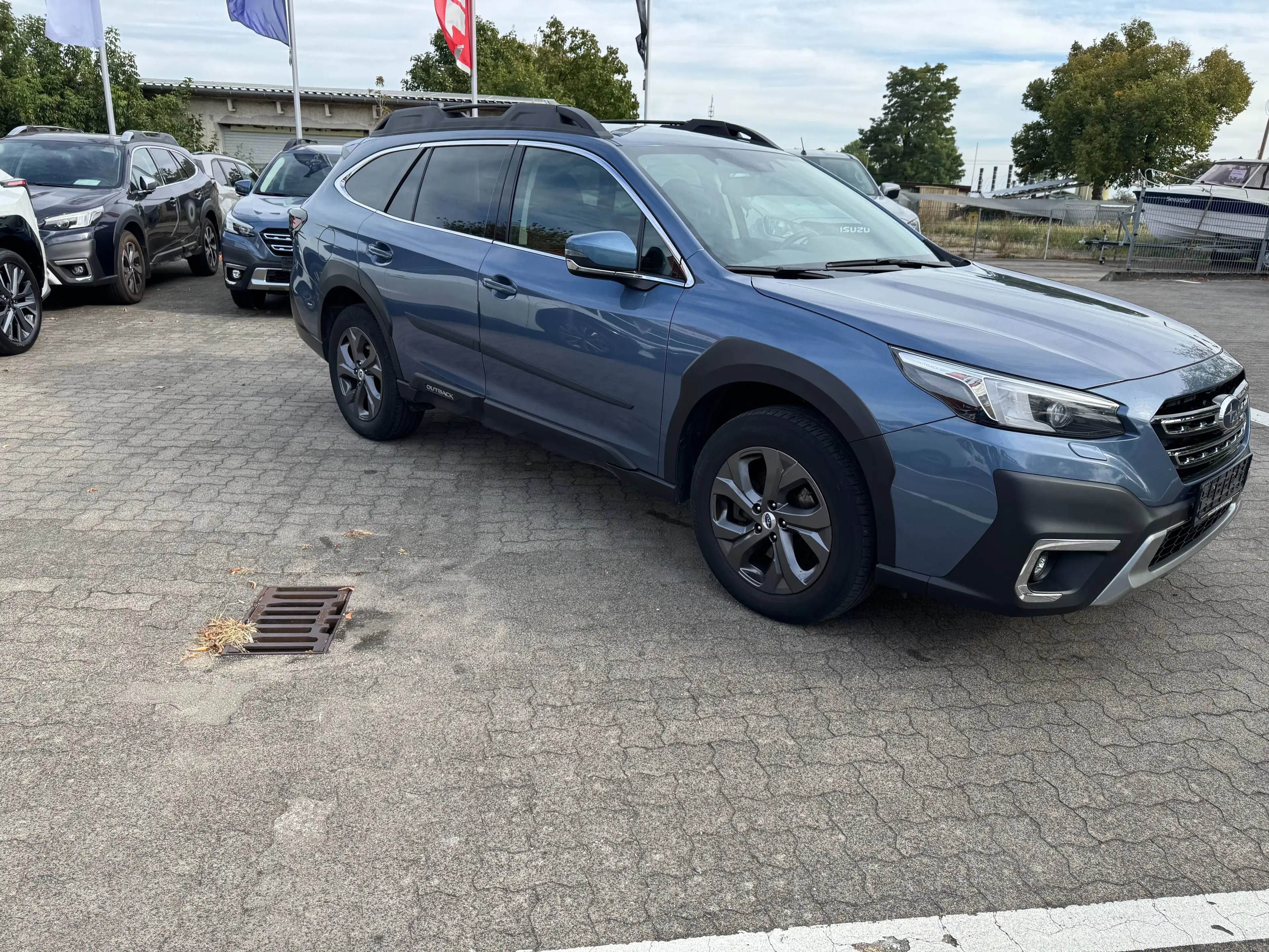 Subaru OUTBACK Active — photo 2