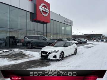 SL Accident Free CarFax  Pano Roof  Navi