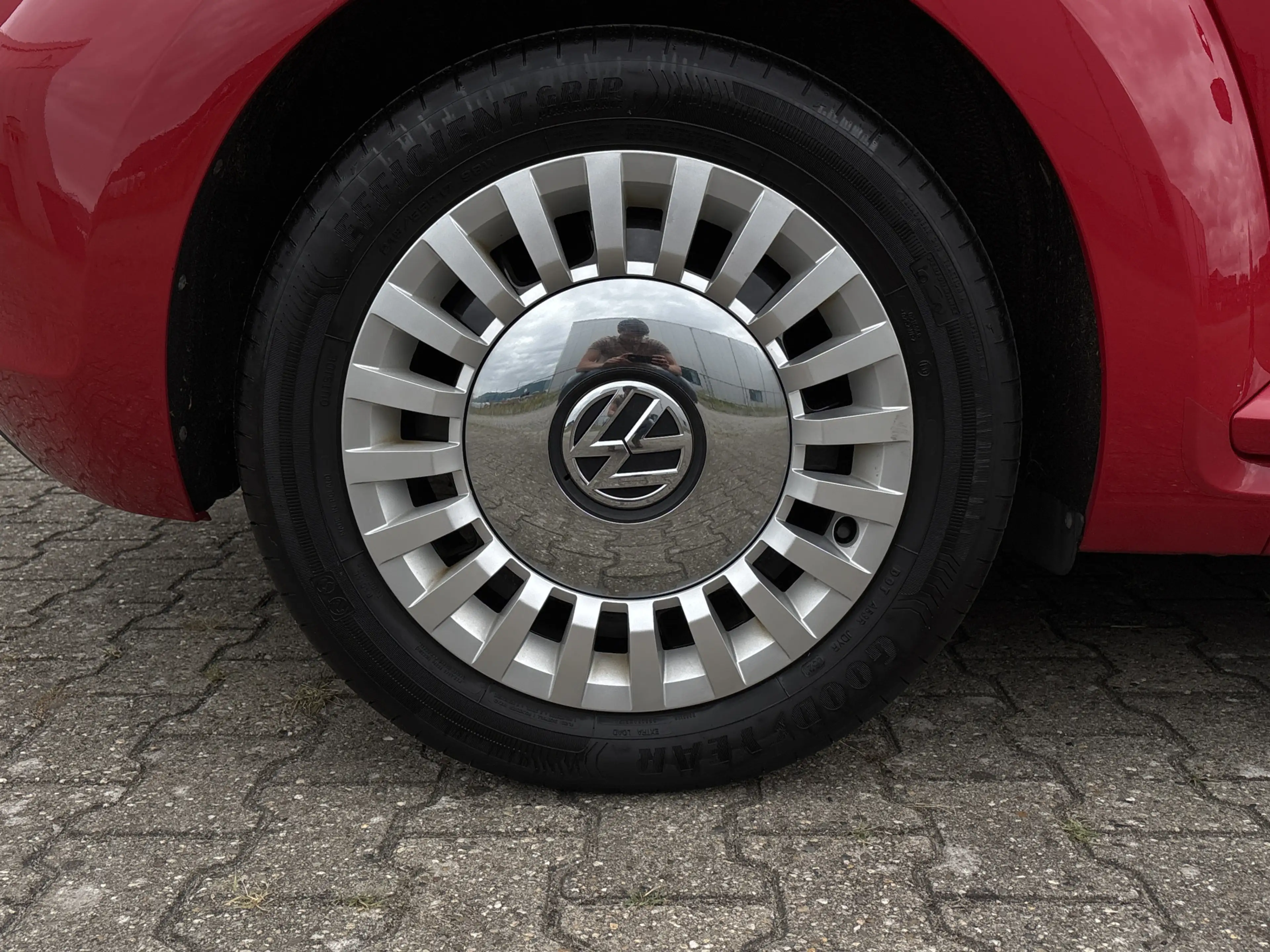 Volkswagen Beetle Cabrio 1.8T Premium - Automaat - Cruise Control - — photo 8