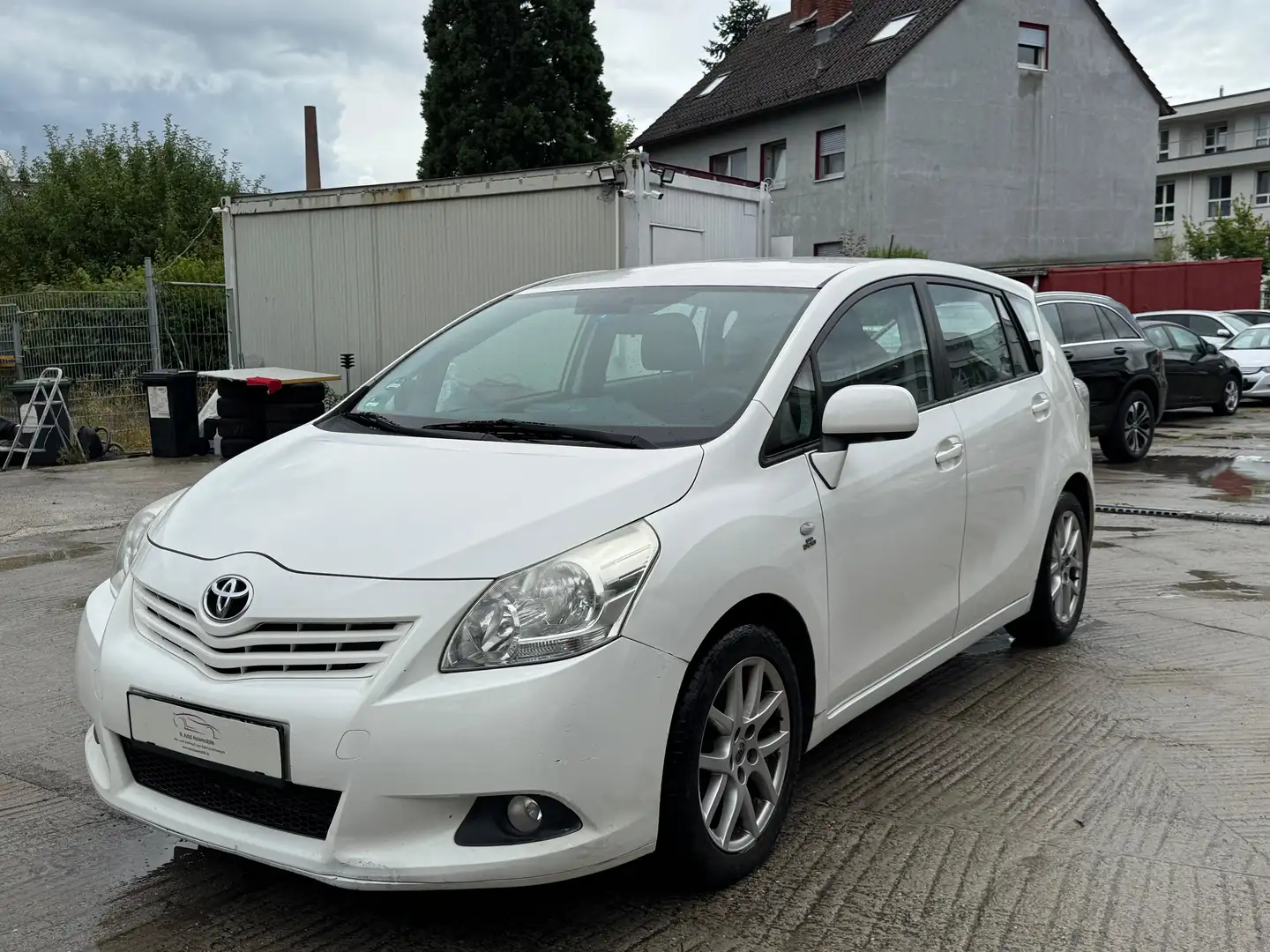 Toyota Verso 2.2 Life*Klima*8 x Bereift * Bianco - 2