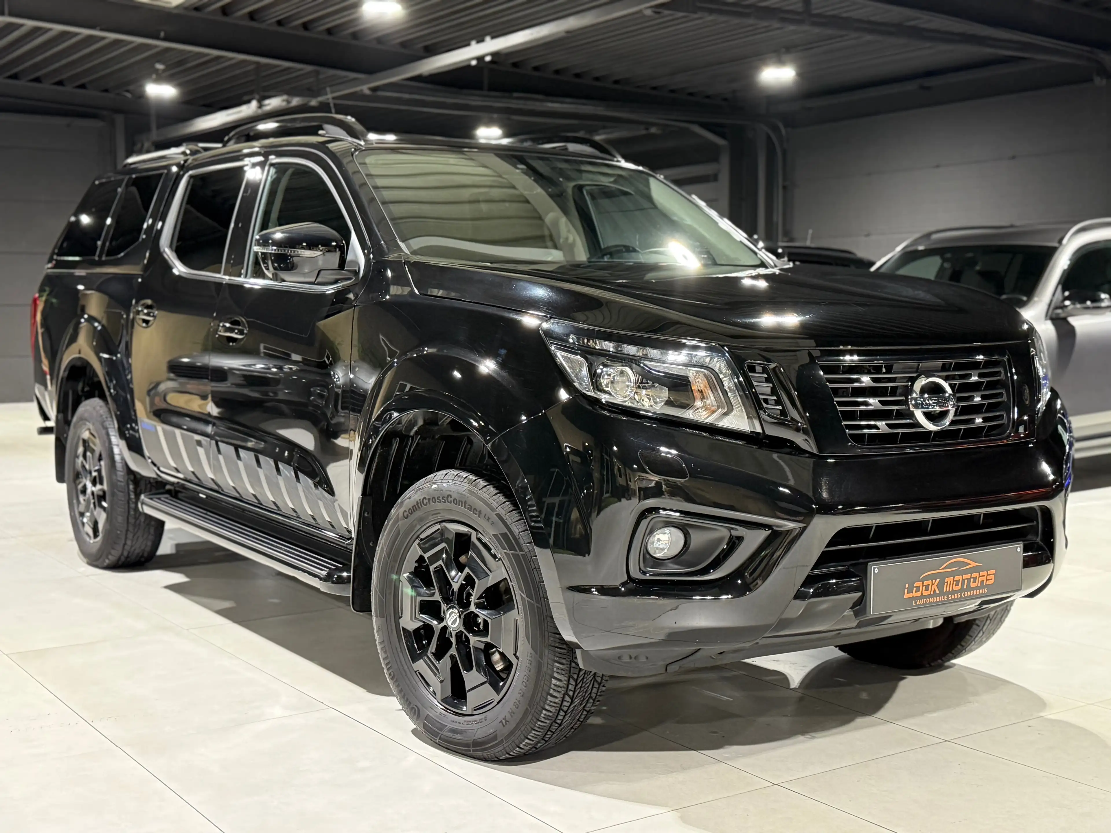 Nissan Navara 2.3 dCi 4WD N-Guard Bt-Auto HARDTOP GPS CAM360 TVA — photo 3