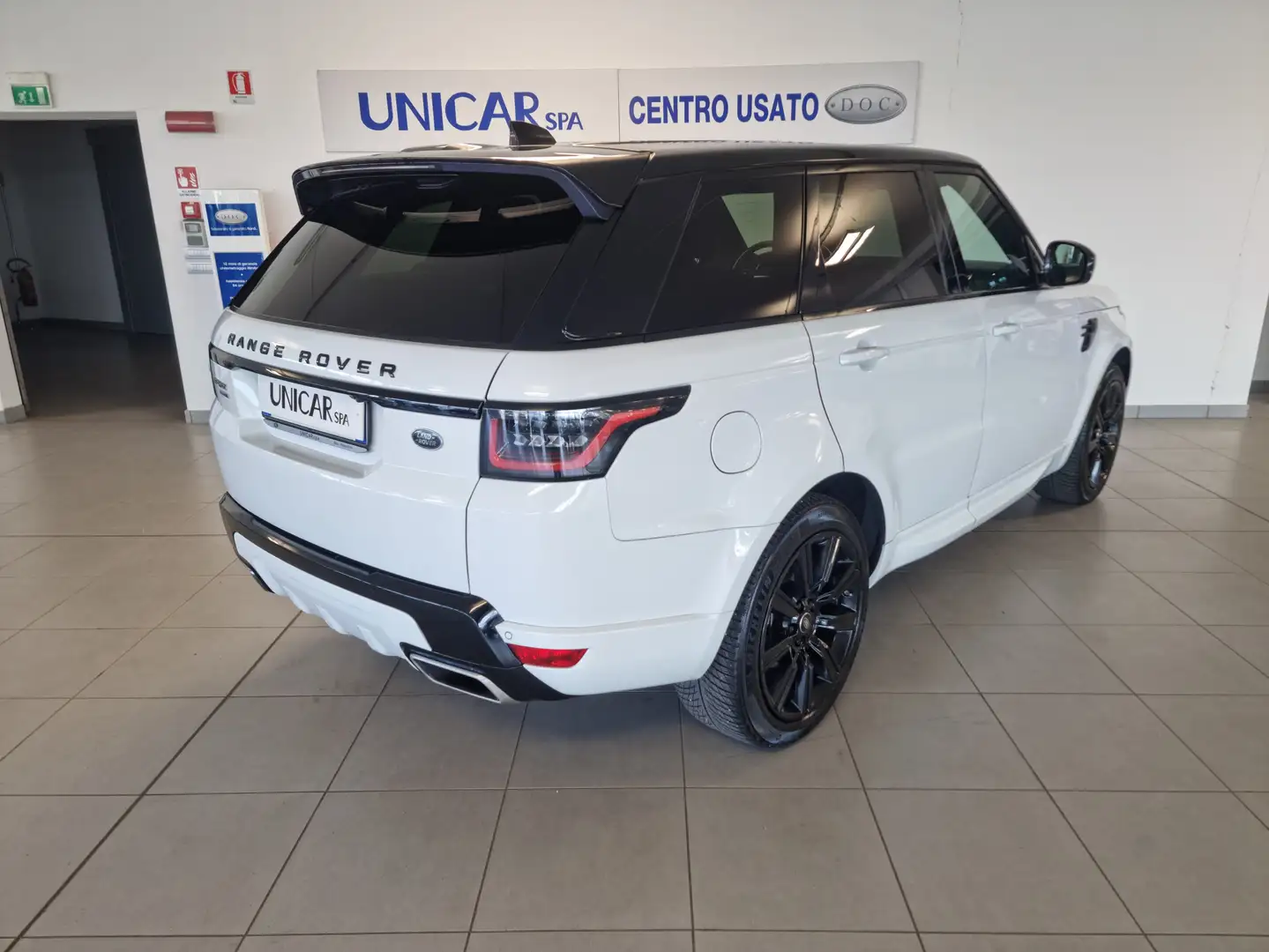 Land Rover Range Rover Sport Range Rover Sport 3.0 sdV6 HSE Dynamic 249cv my19 Blanco - 2