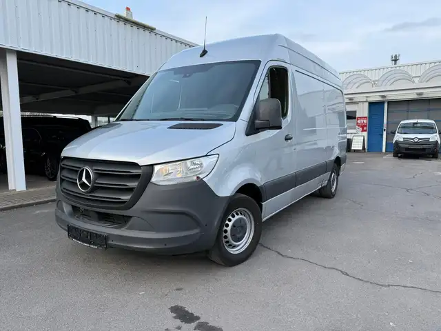 Mercedes-Benz Sprinter III HKa 315 CDI RWD 2,0 Ltr. - 110 kW CDI KAT