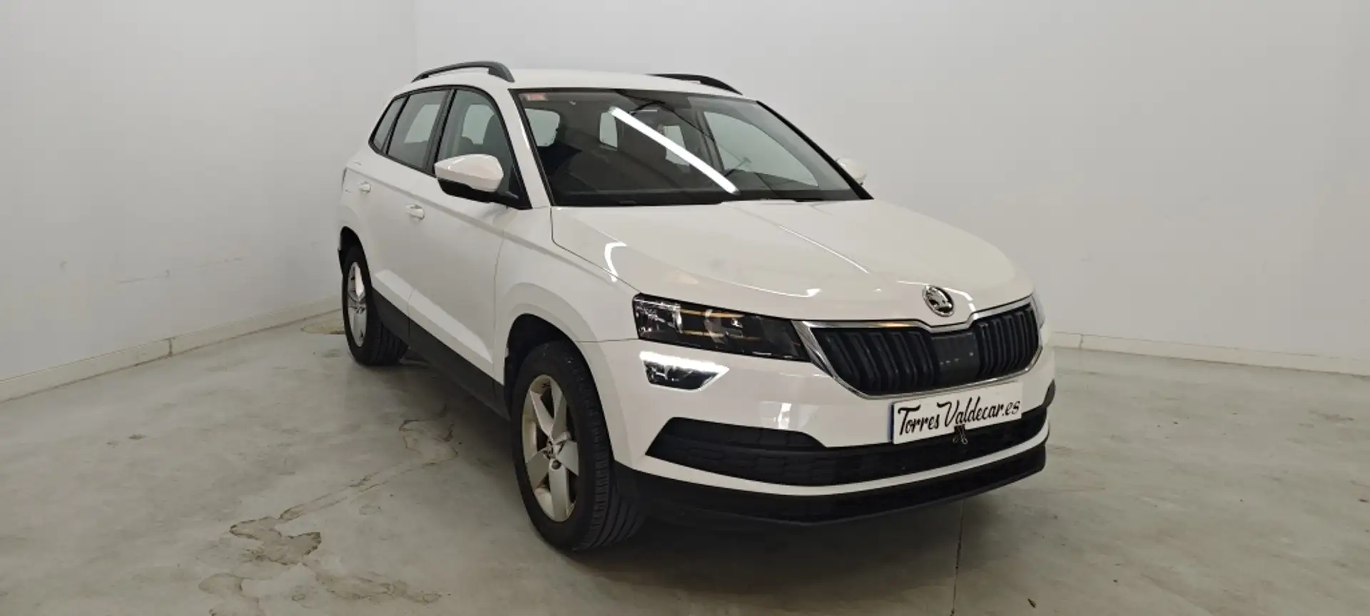 Skoda Karoq 2.0TDI Ambition 4x4 110kW Blanco - 1