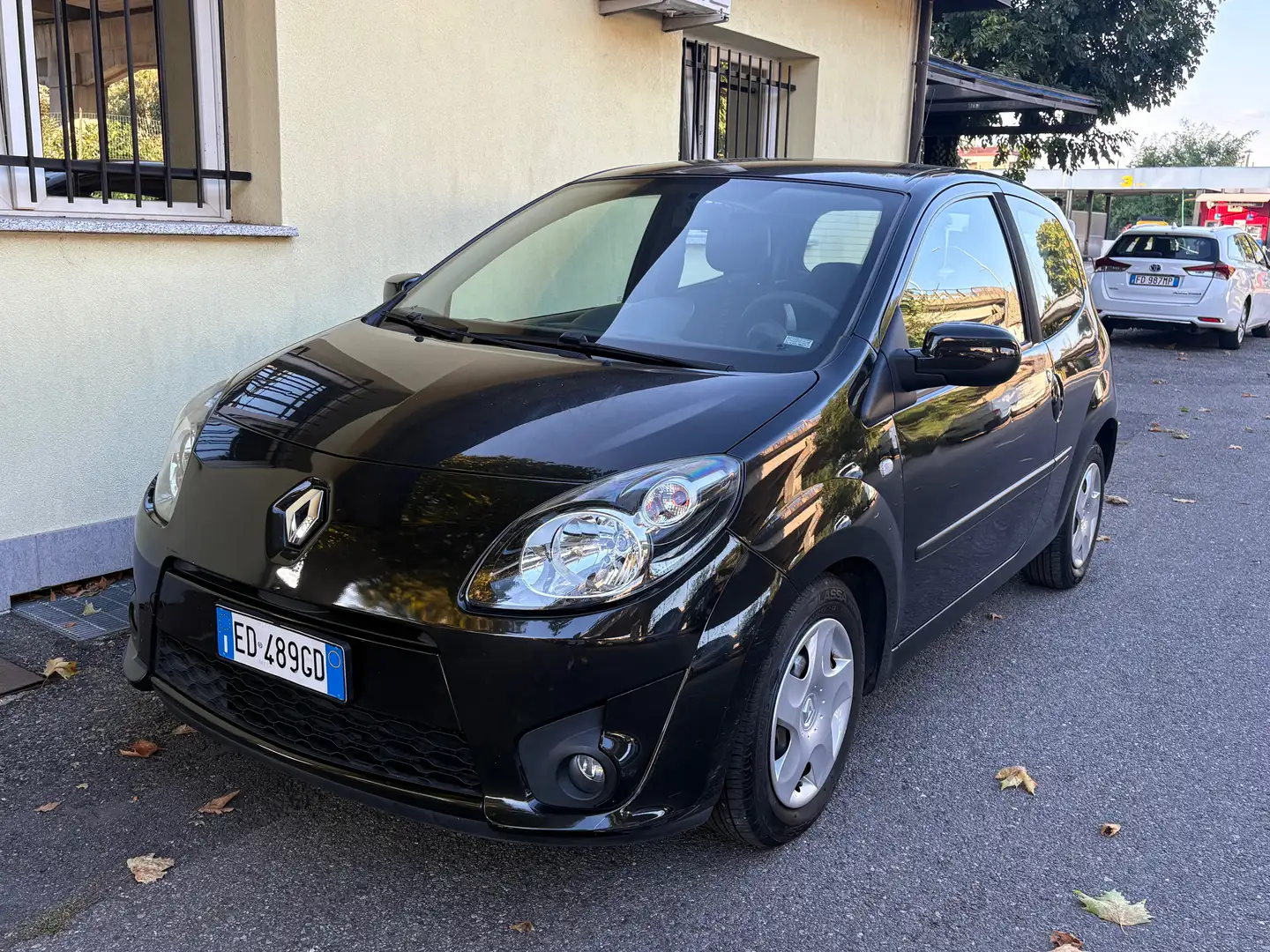 Renault Twingo 1.2 lev Dynamique CL 75cv Czarny - 1