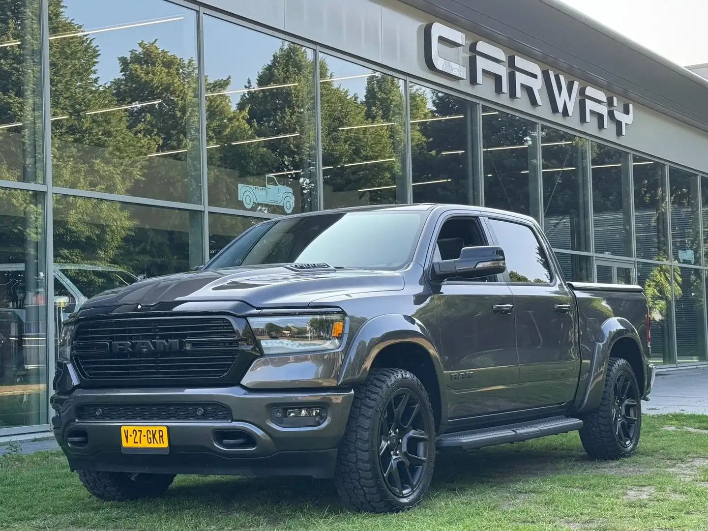 Dodge RAM Pick Up 1500 5.7 V8 Laramie WIDEBODY PANO 22 INCH Szürke - 2