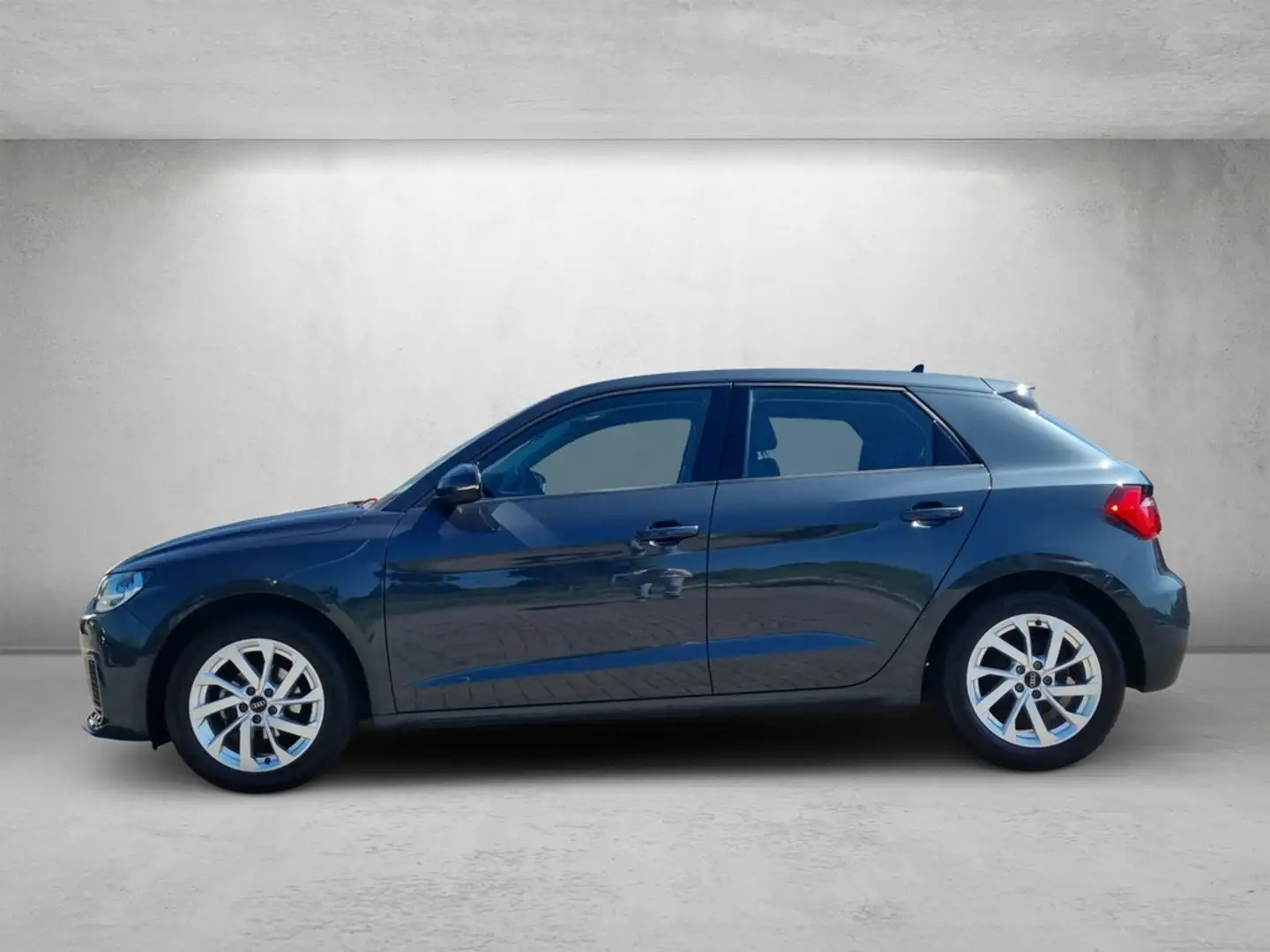 Audi A1 Sportback advanced 25 TFSI S tronic *Navi* Grau - 2